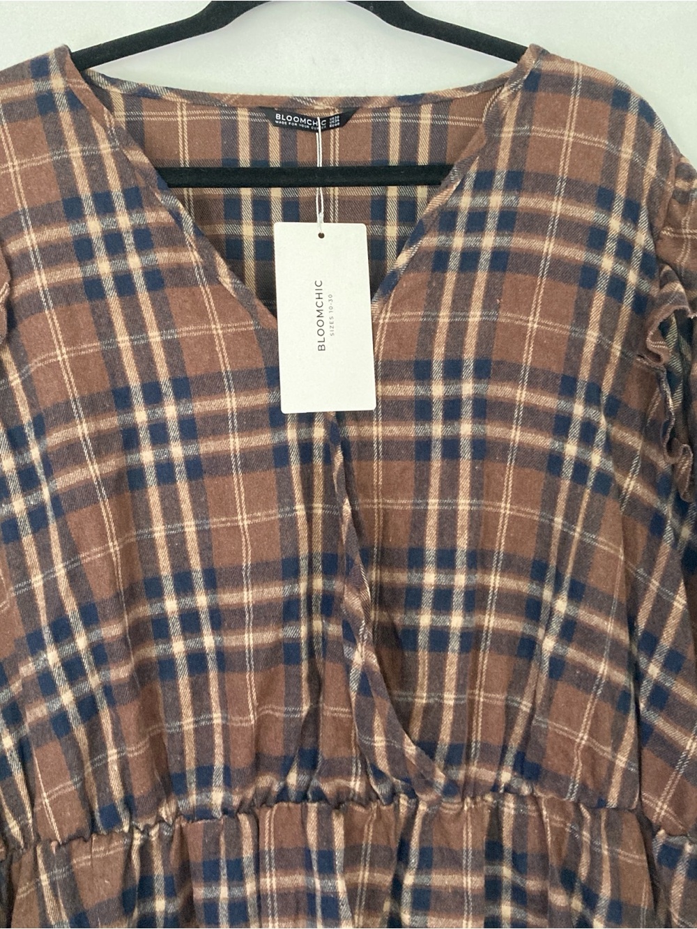 Bloomchic V Neck Plaid Ruffles Sleevele Dress brown Sz 30 Oversized - Picture 4 of 16